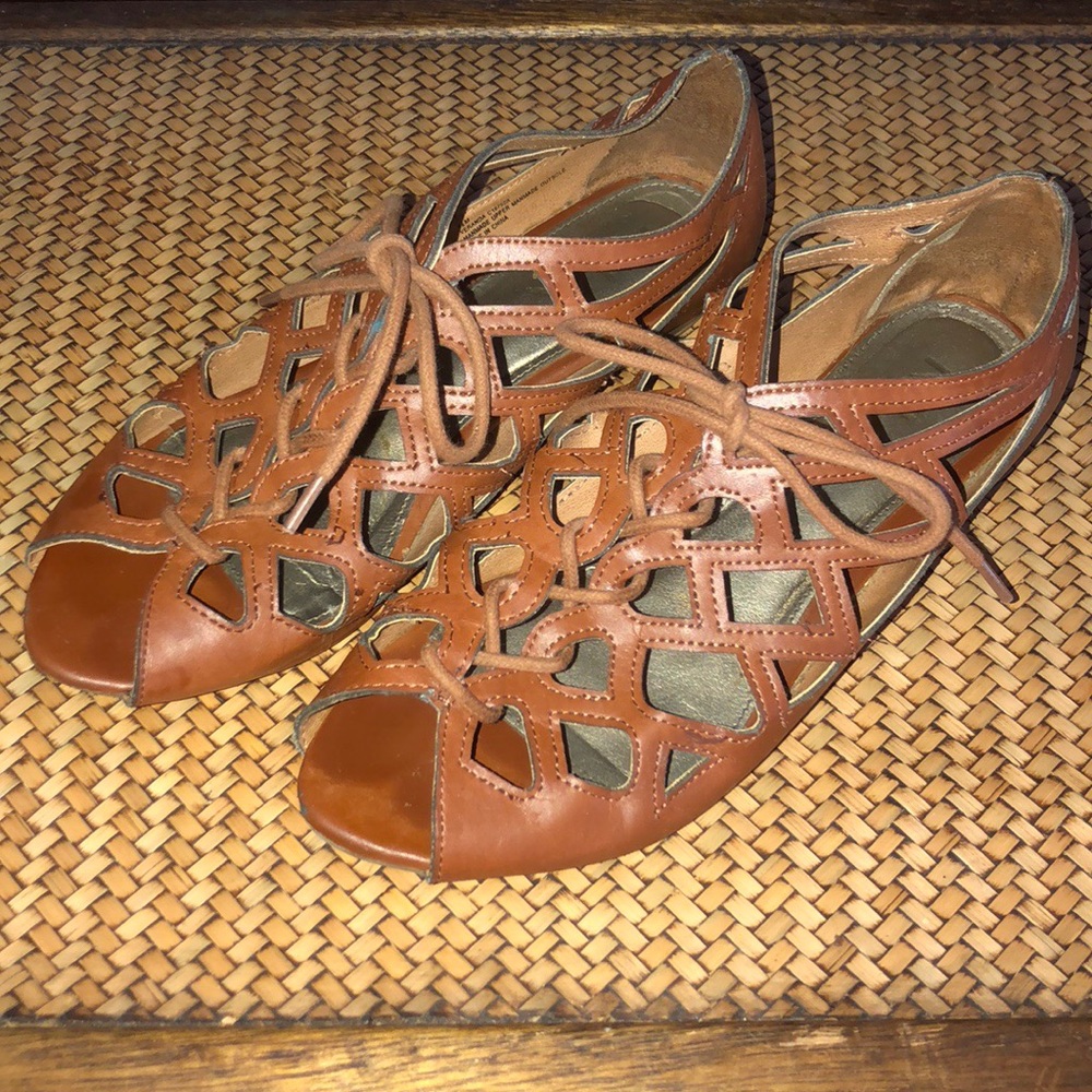 Sandle